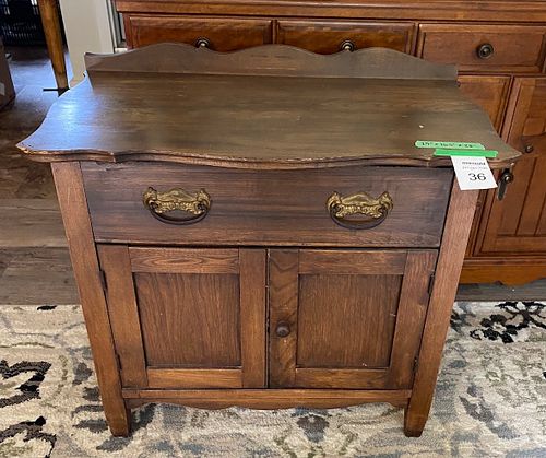 Lot #36 (1 of 7)