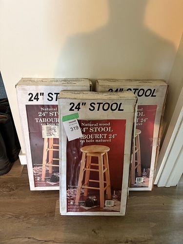 Lot #319 (1 of 3)
