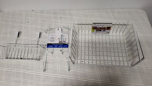 Lot #61 (1 of 8)