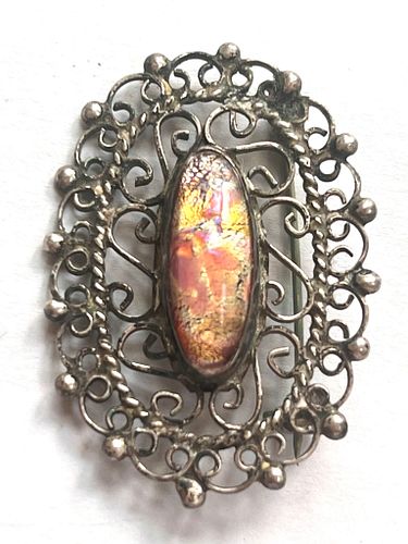 Lot #530 (1 of 4)
