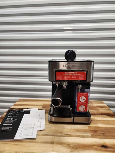Lot #25 (1 of 5)