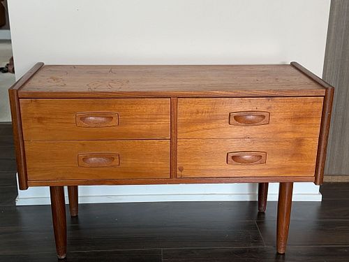 Lot #50 (1 of 8)