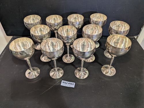 Lot #562 (1 of 4)
