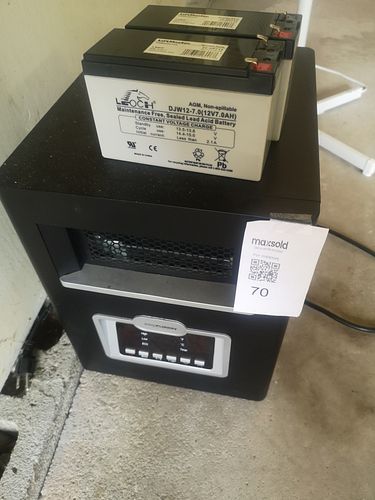Lot #70 (1 of 6)