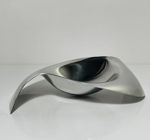 Lot #53 (1 of 13)