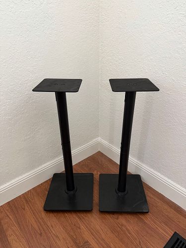 Lot #7 (1 of 8)