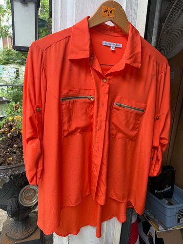 Lot #18 (1 of 4)