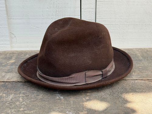 Lot #364 (1 of 7)