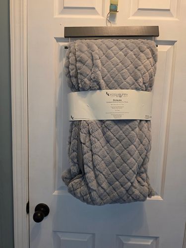 Lot #29 (1 of 5)