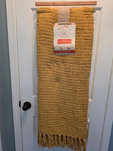 Lot #32 (1 of 4)