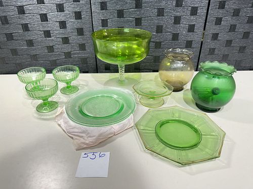 Lot #556 (1 of 13)