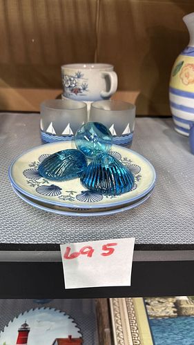 Lot #695 (1 of 9)