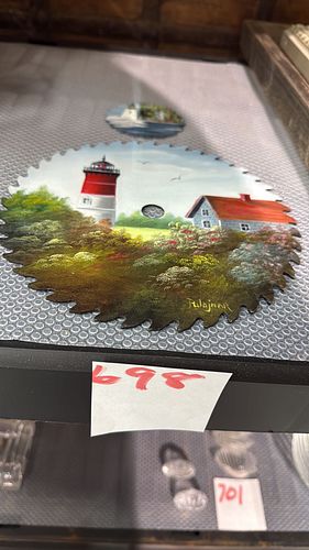 Lot #698 (1 of 8)