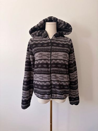 Lot #14 (1 of 9)