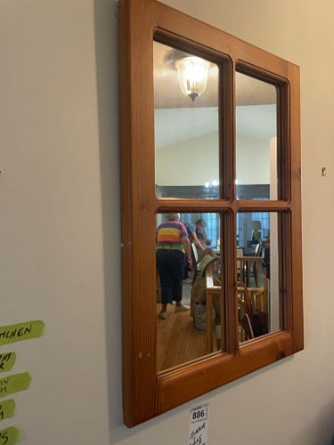 Lot #886 (1 of 10)