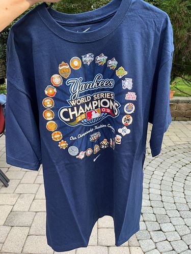 Lot #32 (1 of 4)