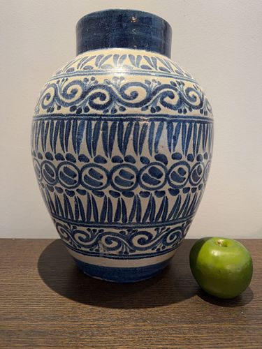Lot #599 (1 of 7)