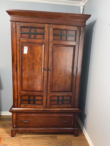 Lot #487 (1 of 11)