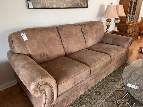 Lot #468 (1 of 8)