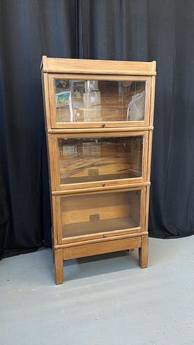 Lot #609 (1 of 10)