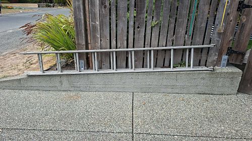 Lot #77 (1 of 6)
