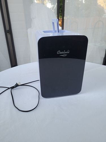 Lot #10 (1 of 6)