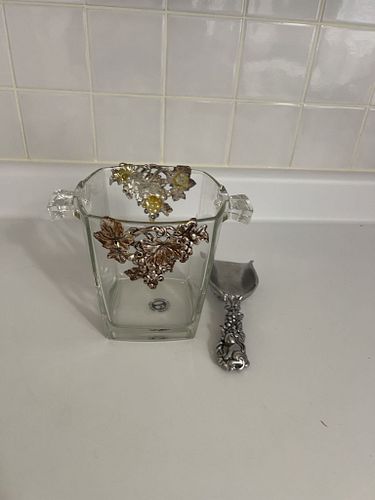Lot #27 (1 of 4)