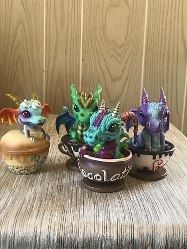 Lot #25 (1 of 10)