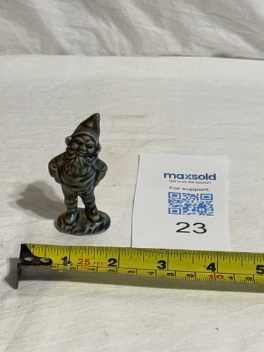 Lot #23 (1 of 5)