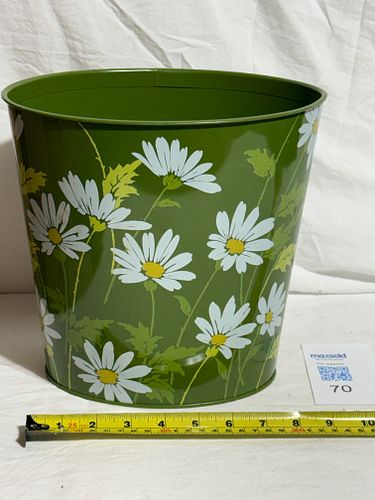 Lot #70 (1 of 7)