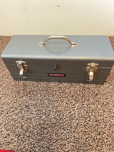 Lot #319 (1 of 9)