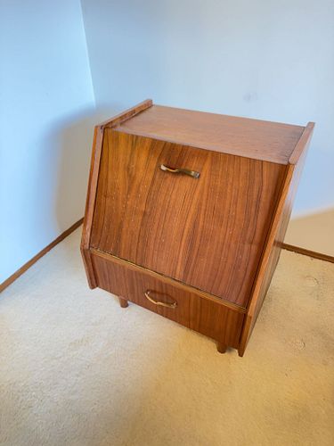 Lot #322 (1 of 10)