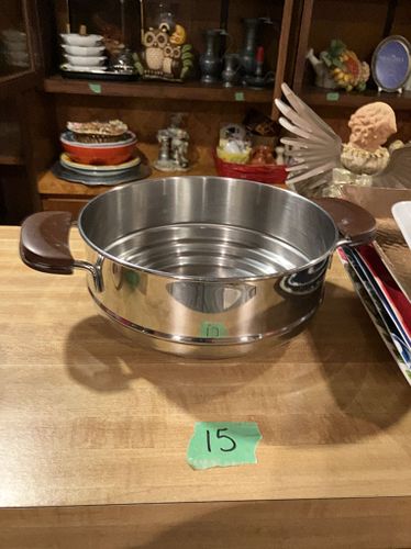 Lot #15 (1 of 8)