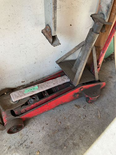 Lot #139 (1 of 5)