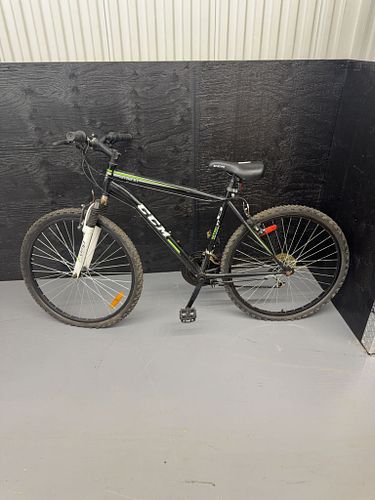 Lot #24 (1 of 6)