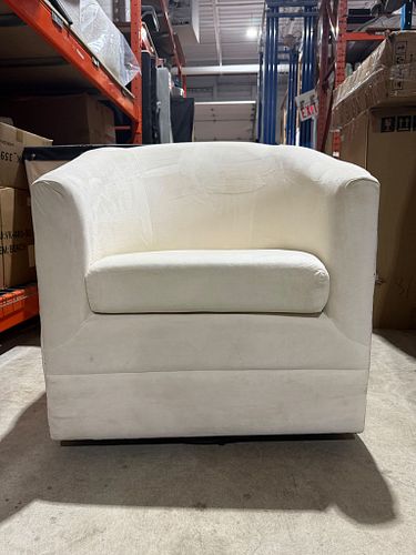 Lot #2 (1 of 6)