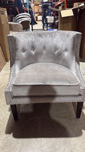Lot #33 (1 of 4)