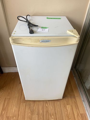 Lot #47 (1 of 13)