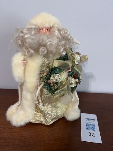 Lot #32 (1 of 5)
