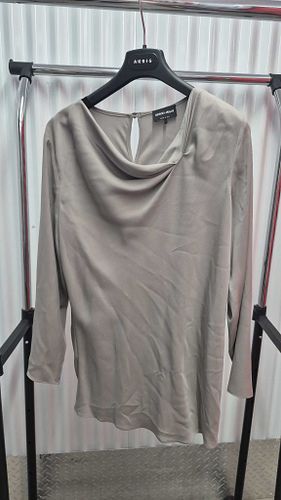 Lot #53 (1 of 9)