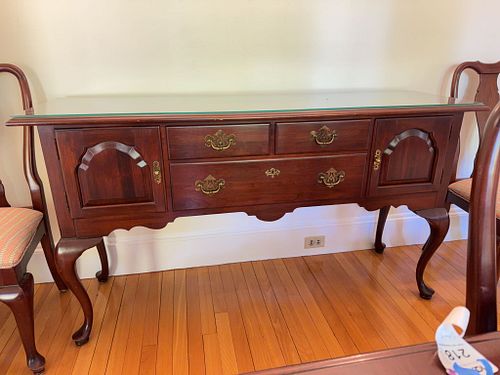 Lot #221 (1 of 9)