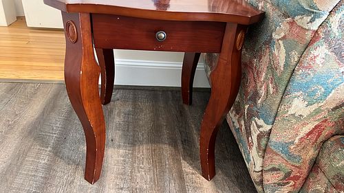 Lot #262 (1 of 4)