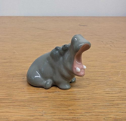 Lot #71 (1 of 8)