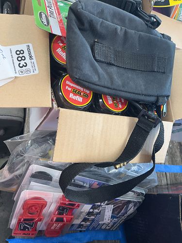 Lot #883 (1 of 10)
