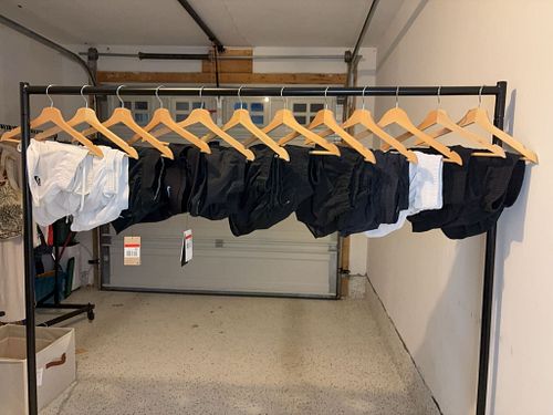 Lot #23 (1 of 18)