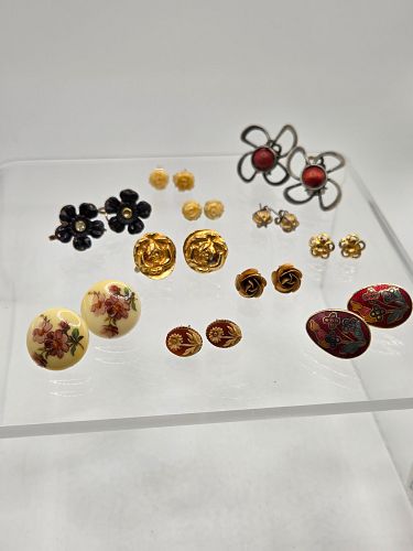 Lot #30 (1 of 17)