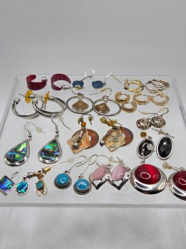 Lot #1011 (1 of 14)