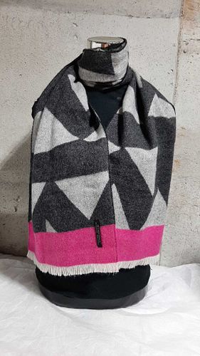 Lot #63 (1 of 4)
