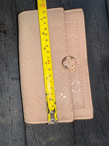 Lot #12 (1 of 6)