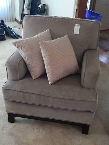 Lot #147 (1 of 5)
